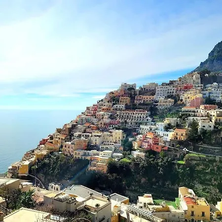 Elle, Just Few Steps From The Center! Ποζιτάνο