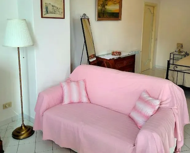 Elle, Just Few Steps From The Center! Apartment Positano